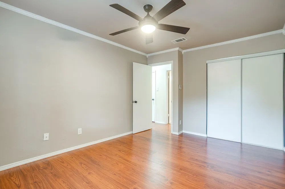 5714 Cedar Creek Drive Benbrook, TX 76109