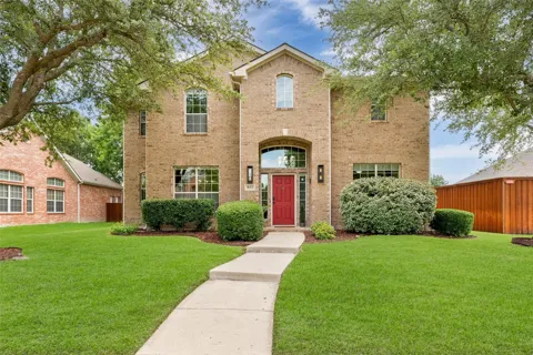 812 Cascades Drive