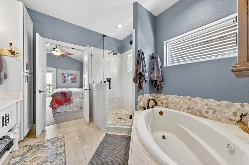 822 Oceanside Port Aransas, TX 78373