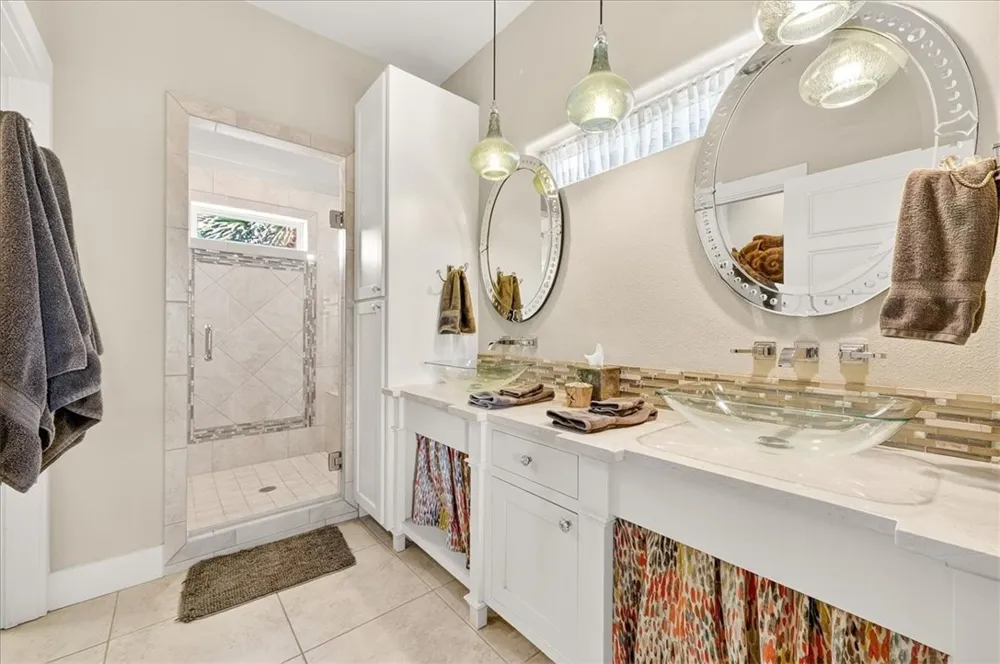 822 Oceanside Port Aransas, TX 78373