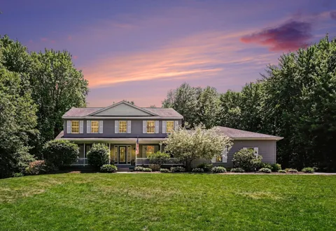 12900 Green Fern Road NE