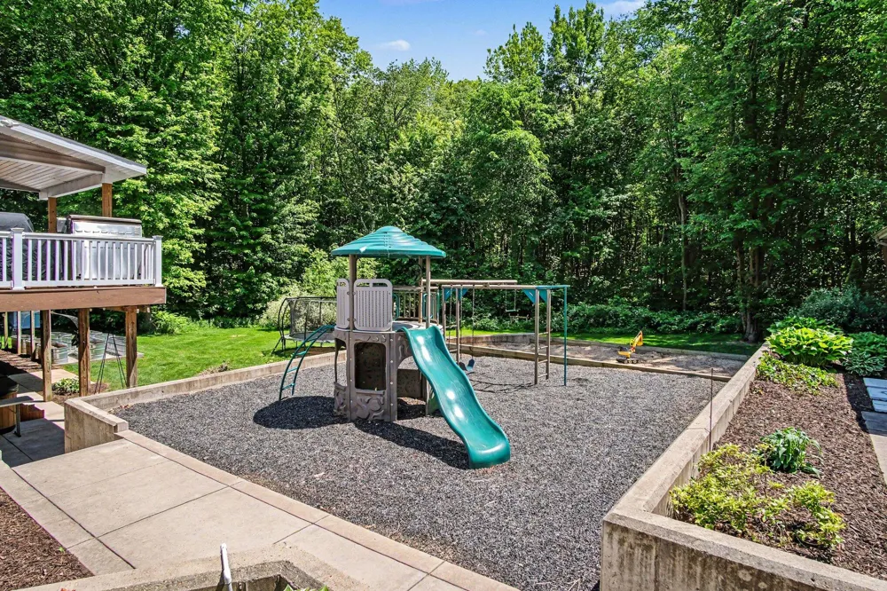12900 Green Fern Road NE Belding, MI 48809