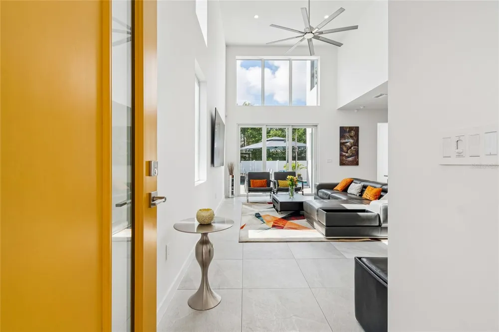 1314 1/2 W. LEMON STREET Tampa, FL 33606