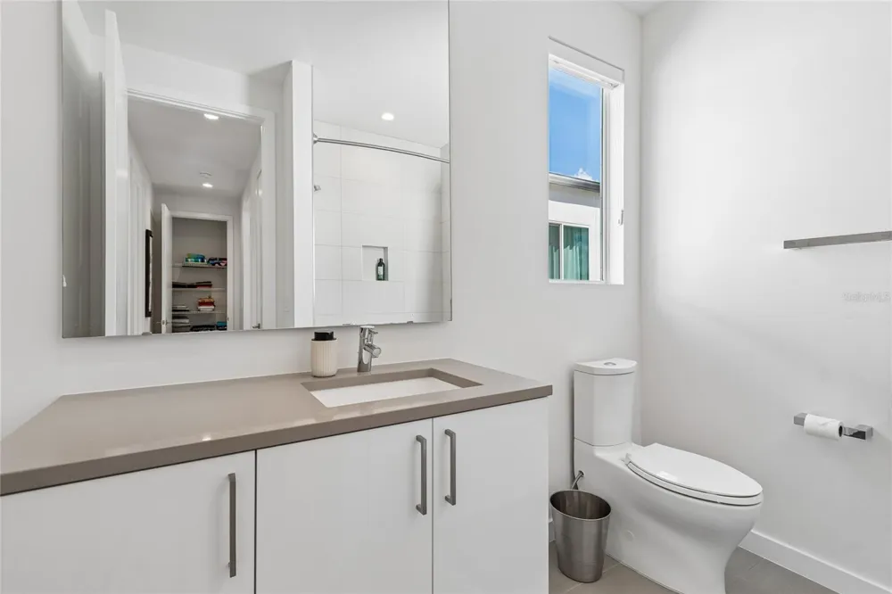 1314 1/2 W. LEMON STREET Tampa, FL 33606