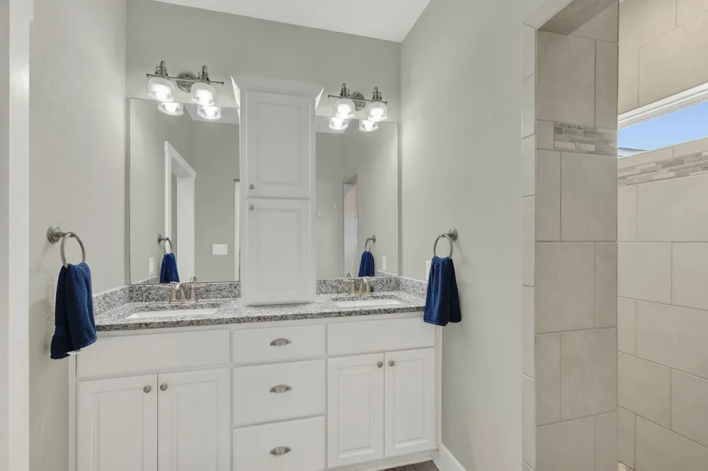 1720 Rocky Ridge Loop Canyon Lake, TX 78133