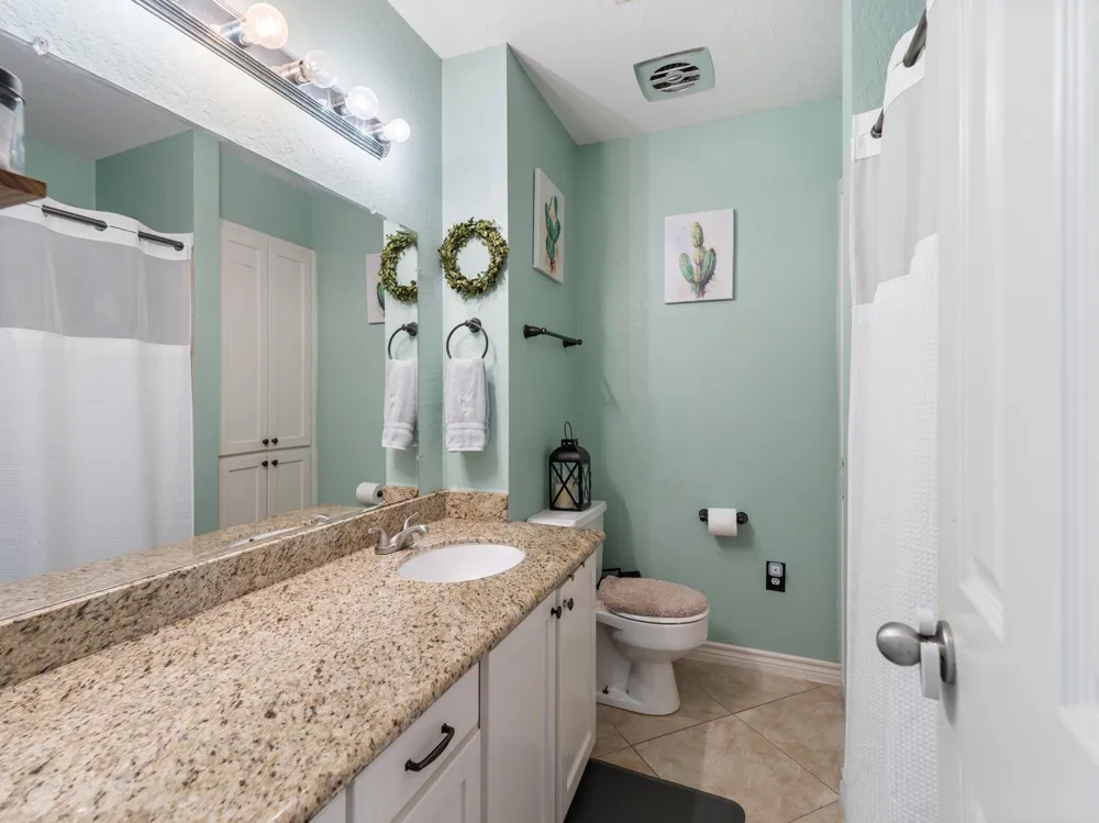 4108 Crescent Drive Bay City, TX 77414