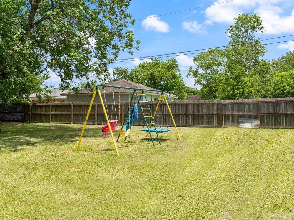 4108 Crescent Drive Bay City, TX 77414