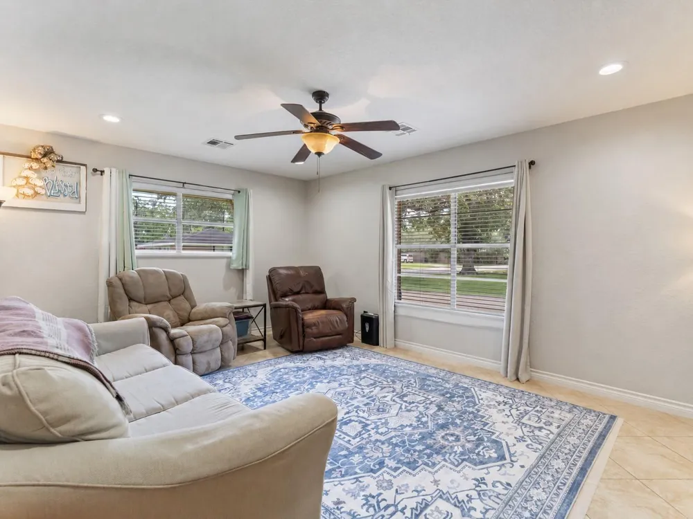 4108 Crescent Drive Bay City, TX 77414