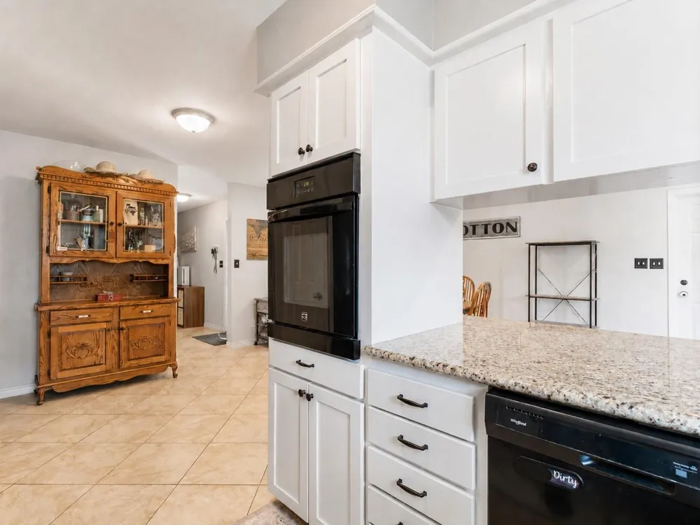 4108 Crescent Drive Bay City, TX 77414