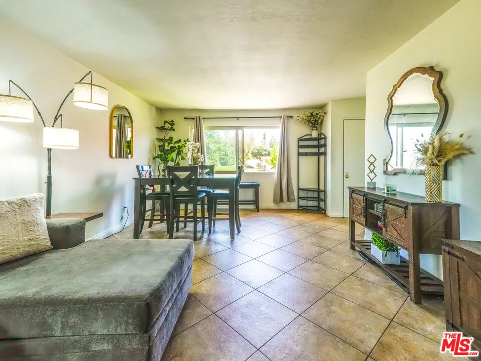 22828 Mesa Way #4