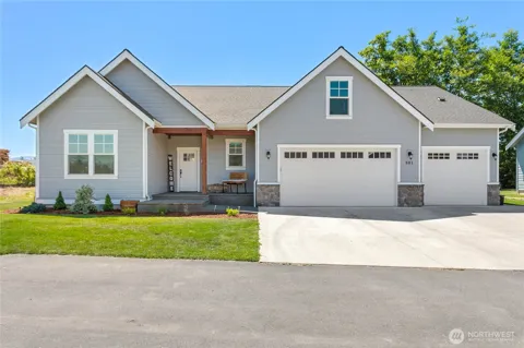 801 Pine Crest Drive