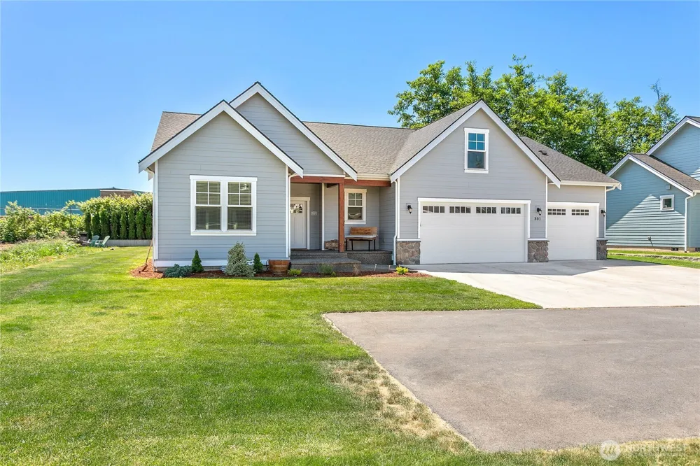 801 Pine Crest Drive Everson, WA 98247