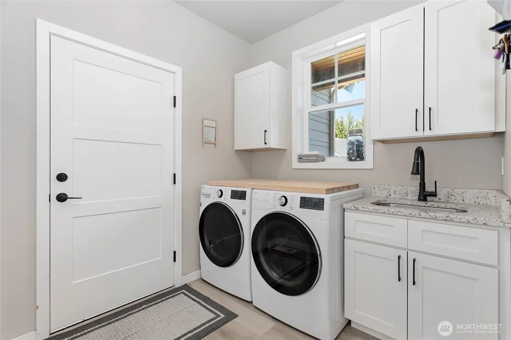 801 Pine Crest Drive Everson, WA 98247