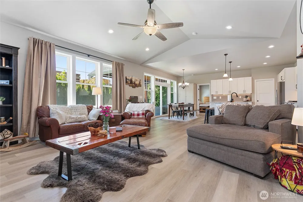 801 Pine Crest Drive Everson, WA 98247
