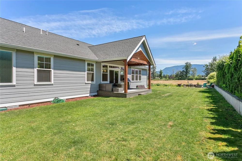 801 Pine Crest Drive Everson, WA 98247