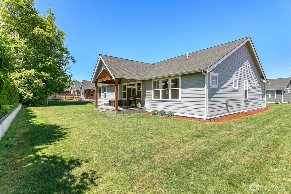 801 Pine Crest Drive Everson, WA 98247