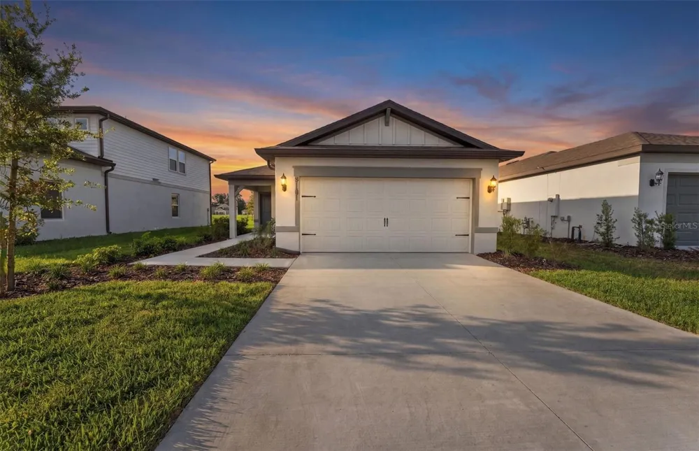 9181 NEWMONS PLACE Wildwood, FL 34785