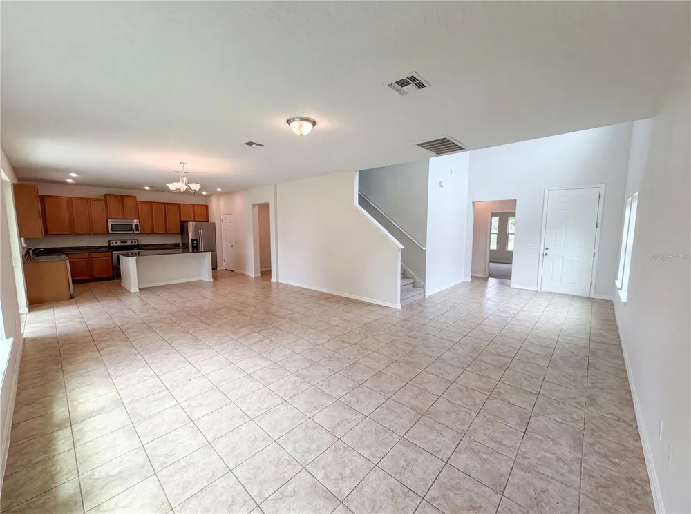 811 MAPLE LEAF LOOP Winter Springs, FL 32708