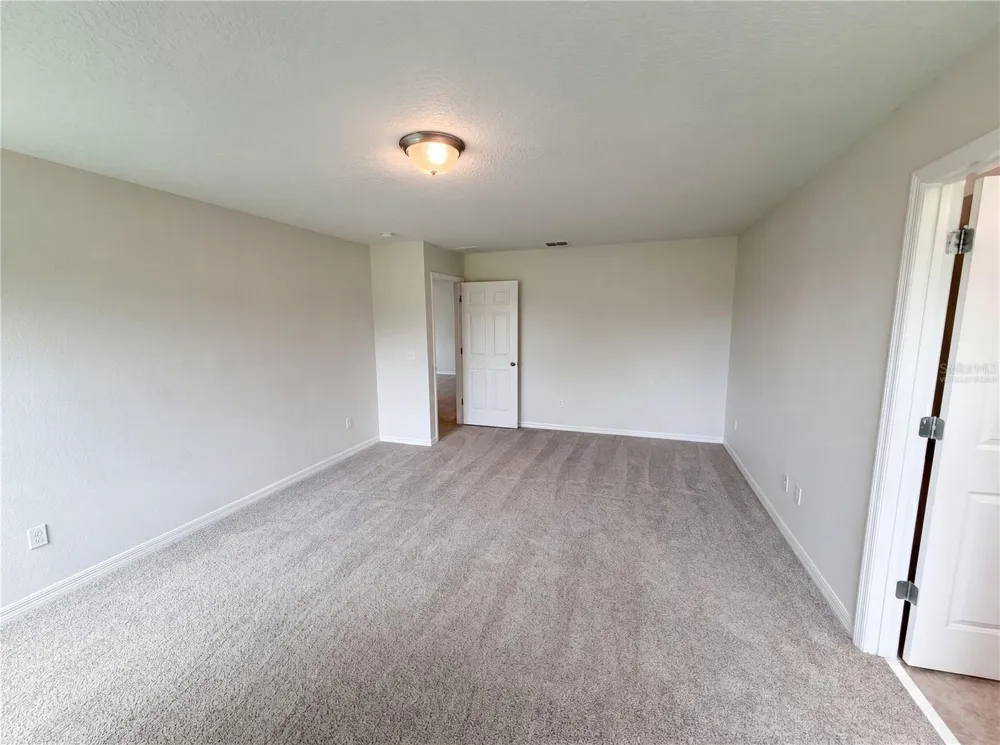 811 MAPLE LEAF LOOP Winter Springs, FL 32708