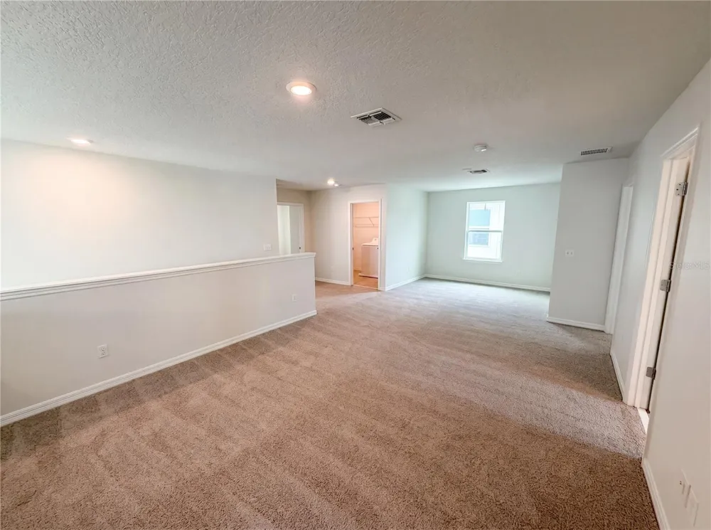 811 MAPLE LEAF LOOP Winter Springs, FL 32708