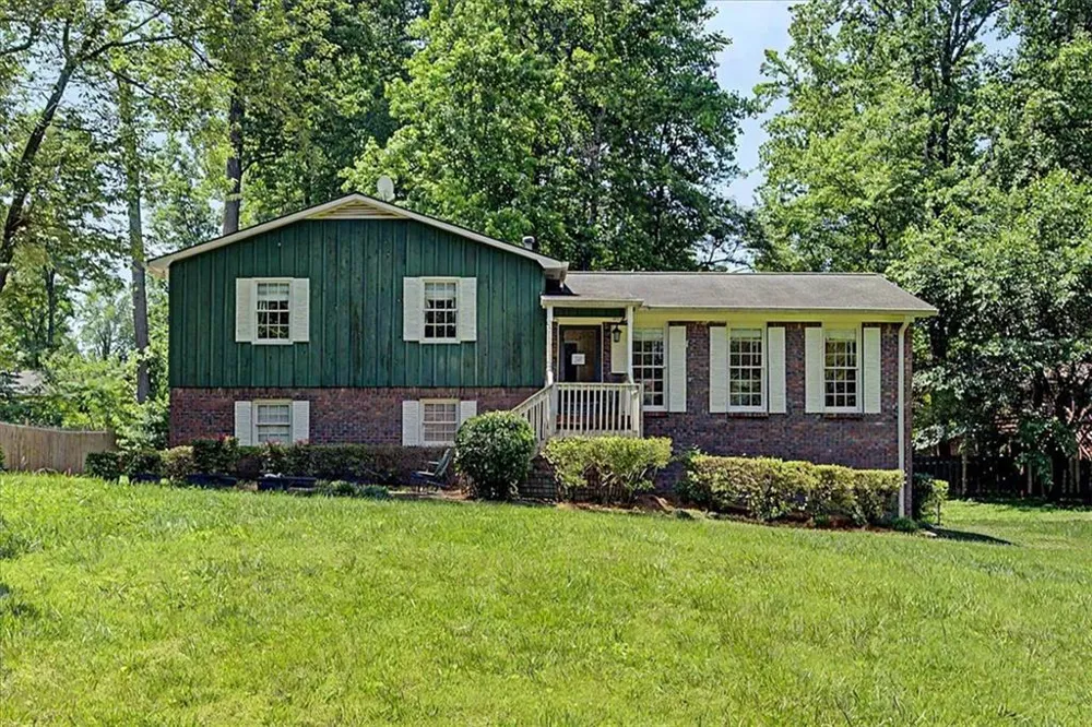 2611 Sandy Court