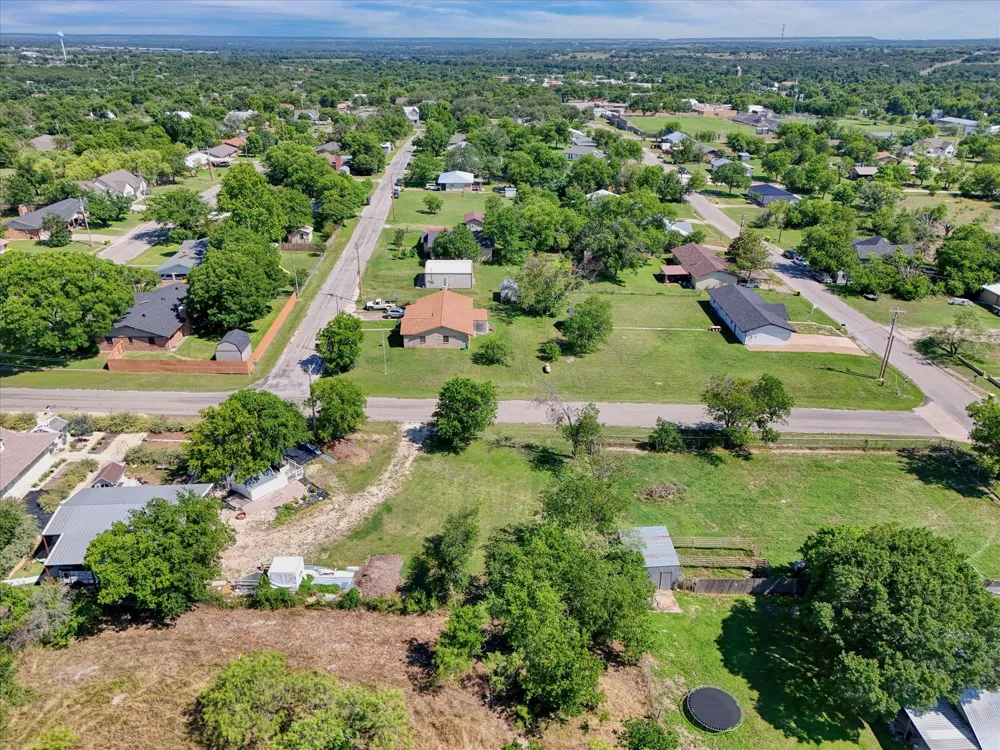 120 Heath Street Hico, TX 76457