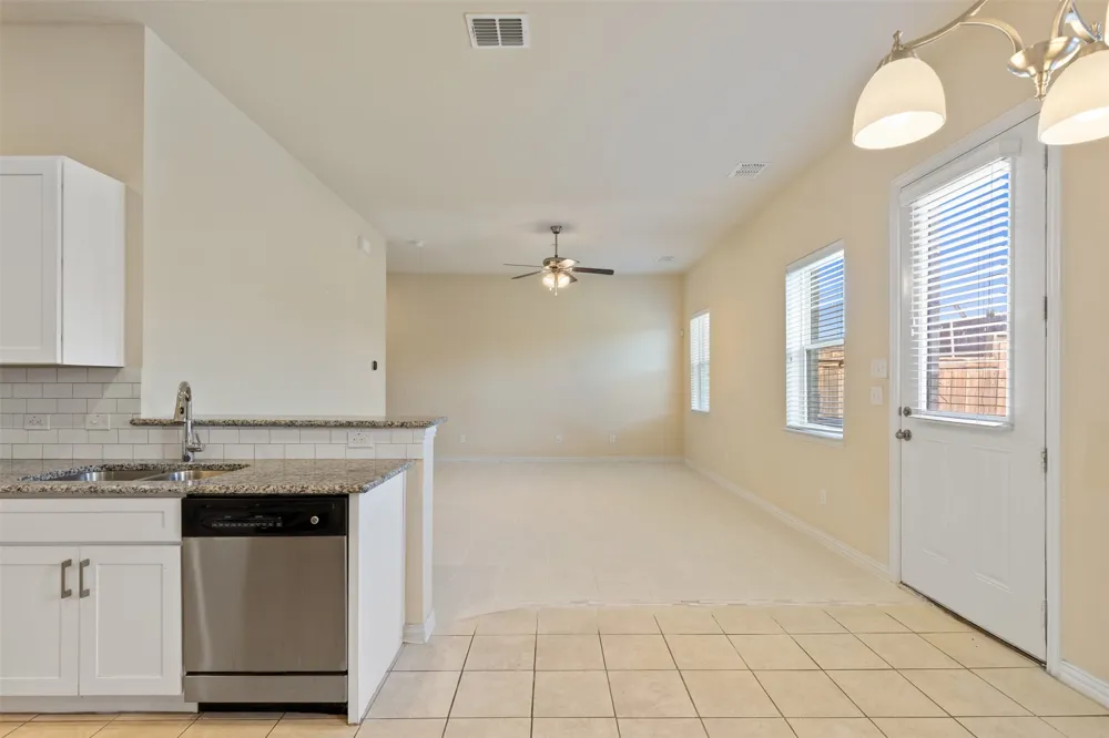 1904 Bethlehem Street Irving, TX 75061