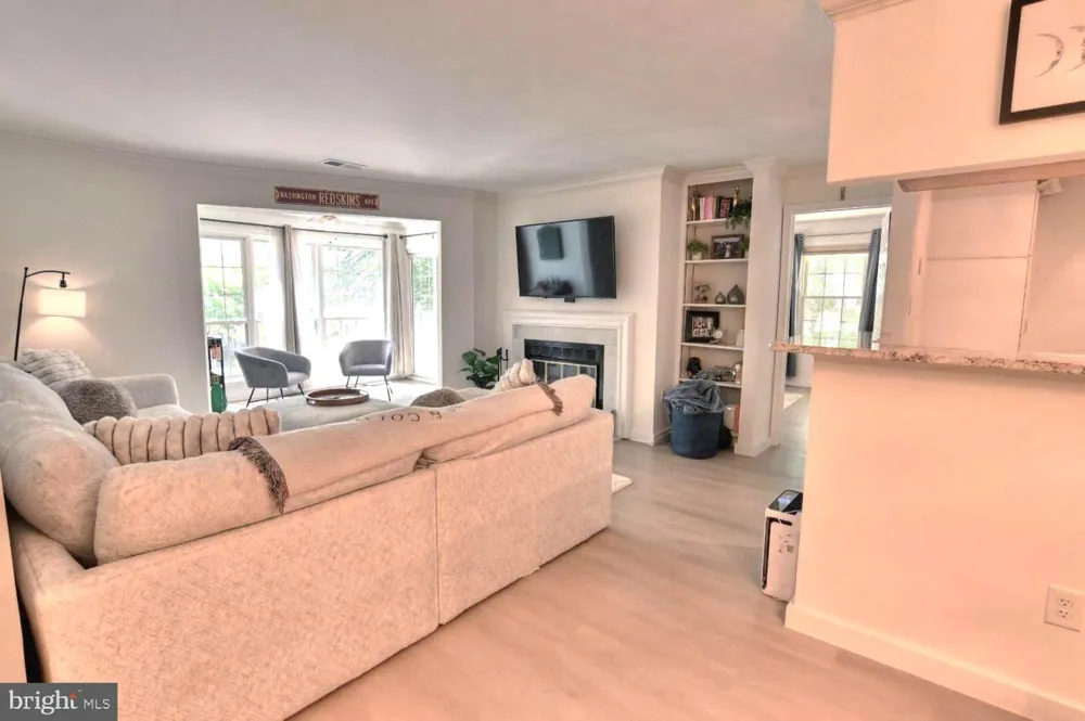 2220 SPRINGWOOD DRIVE #C Reston, VA 20191