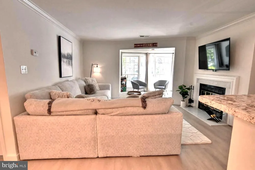2220 SPRINGWOOD DRIVE #C Reston, VA 20191