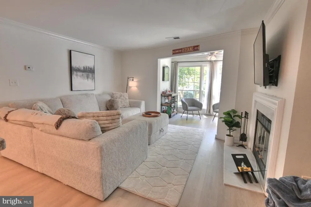 2220 SPRINGWOOD DRIVE #C Reston, VA 20191
