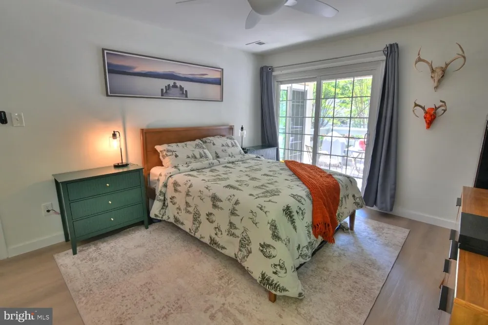 2220 SPRINGWOOD DRIVE #C Reston, VA 20191