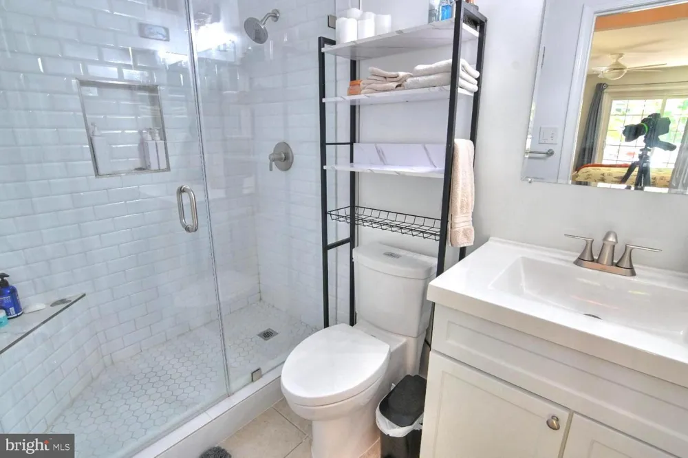 2220 SPRINGWOOD DRIVE #C Reston, VA 20191