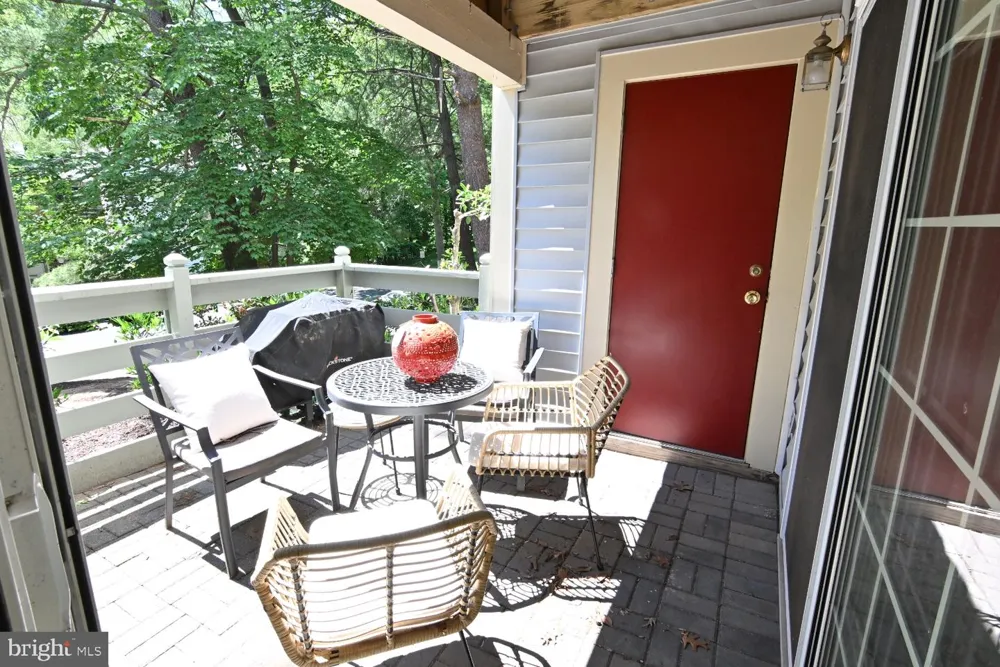 2220 SPRINGWOOD DRIVE #C Reston, VA 20191