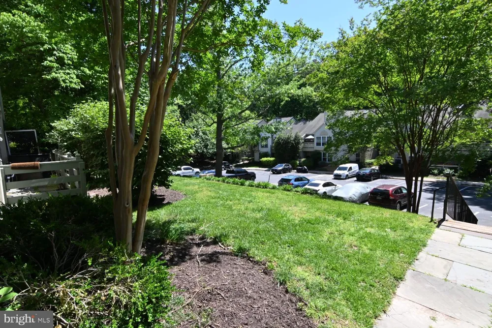 2220 SPRINGWOOD DRIVE #C Reston, VA 20191