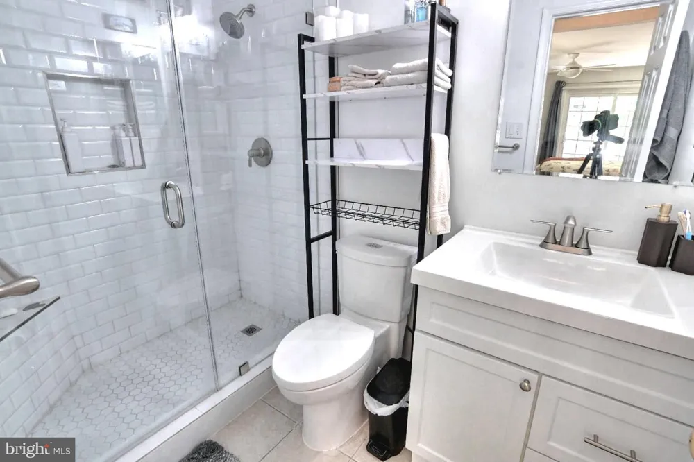 2220 SPRINGWOOD DRIVE #C Reston, VA 20191