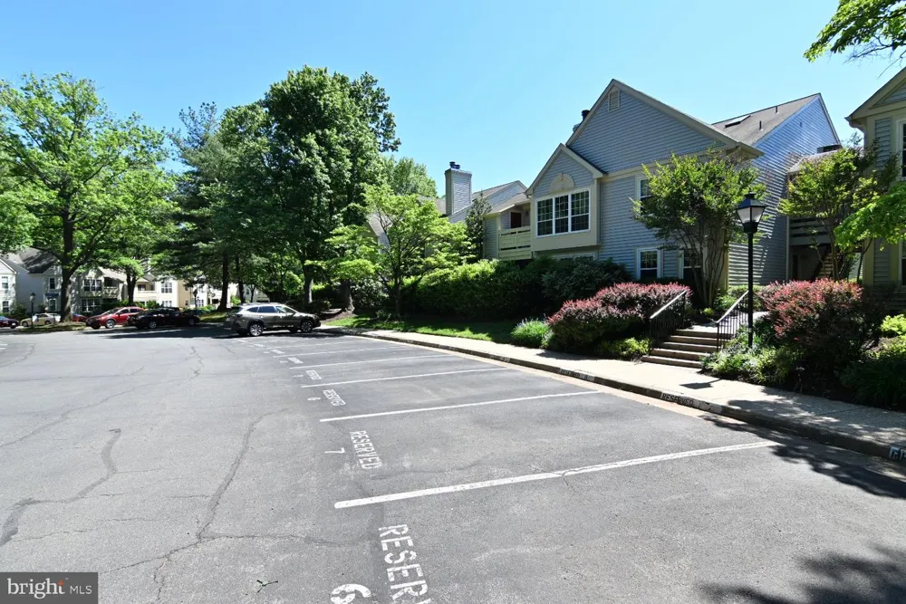 2220 SPRINGWOOD DRIVE #C Reston, VA 20191