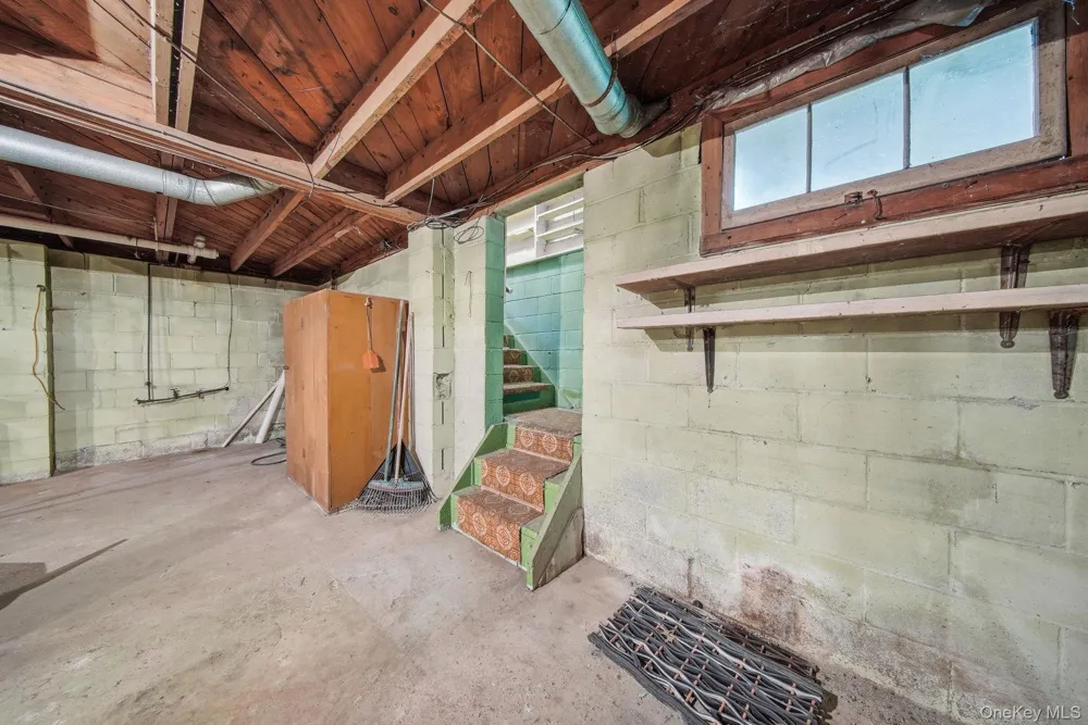 10 Fayer Court Wurtsboro, NY 12790