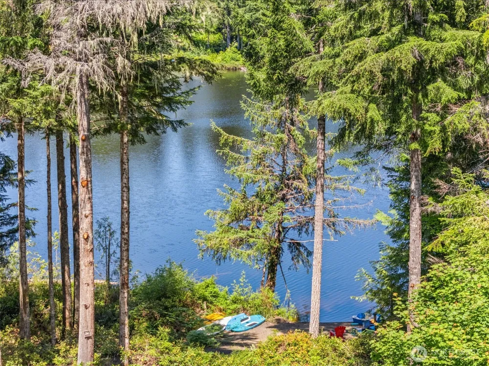 341 W Reeves Hill Drive Shelton, WA 98584