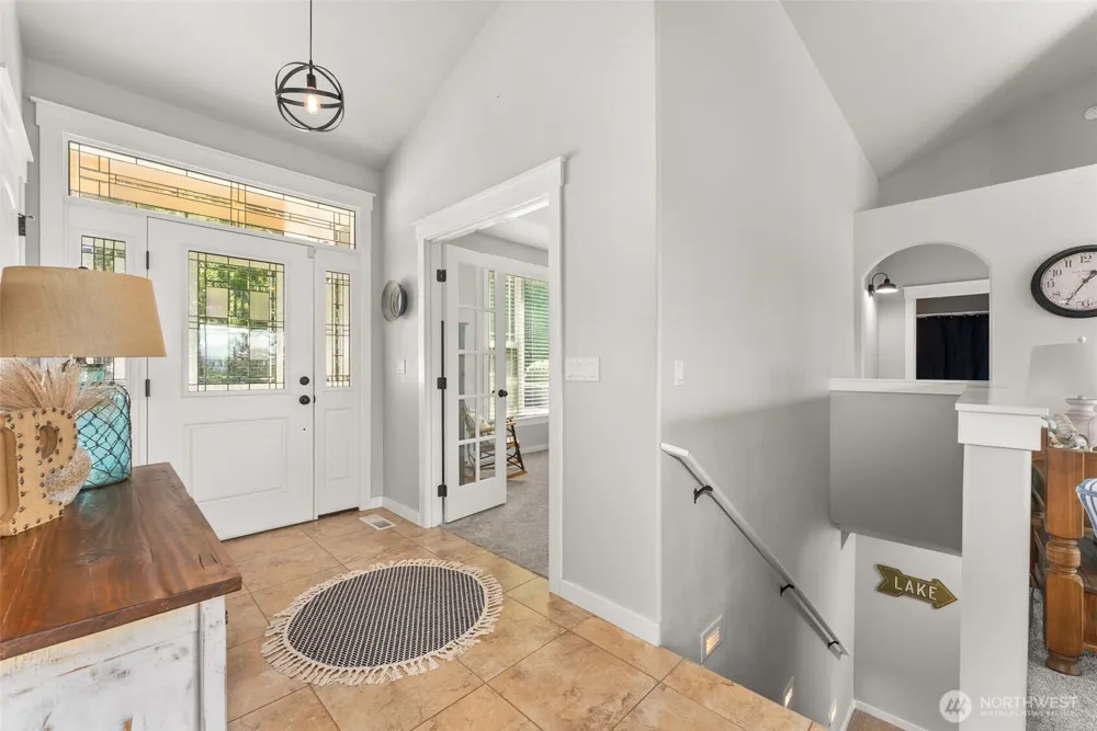 341 W Reeves Hill Drive Shelton, WA 98584