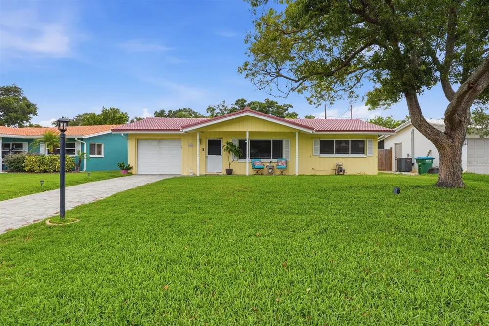 2321 BLACK OAK LANE