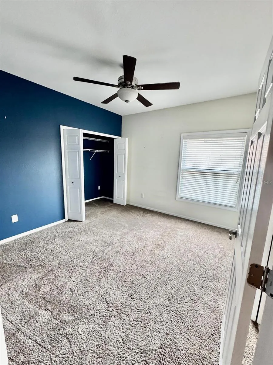 5121 FAIRWAY ONE DRIVE Valrico, FL 33596
