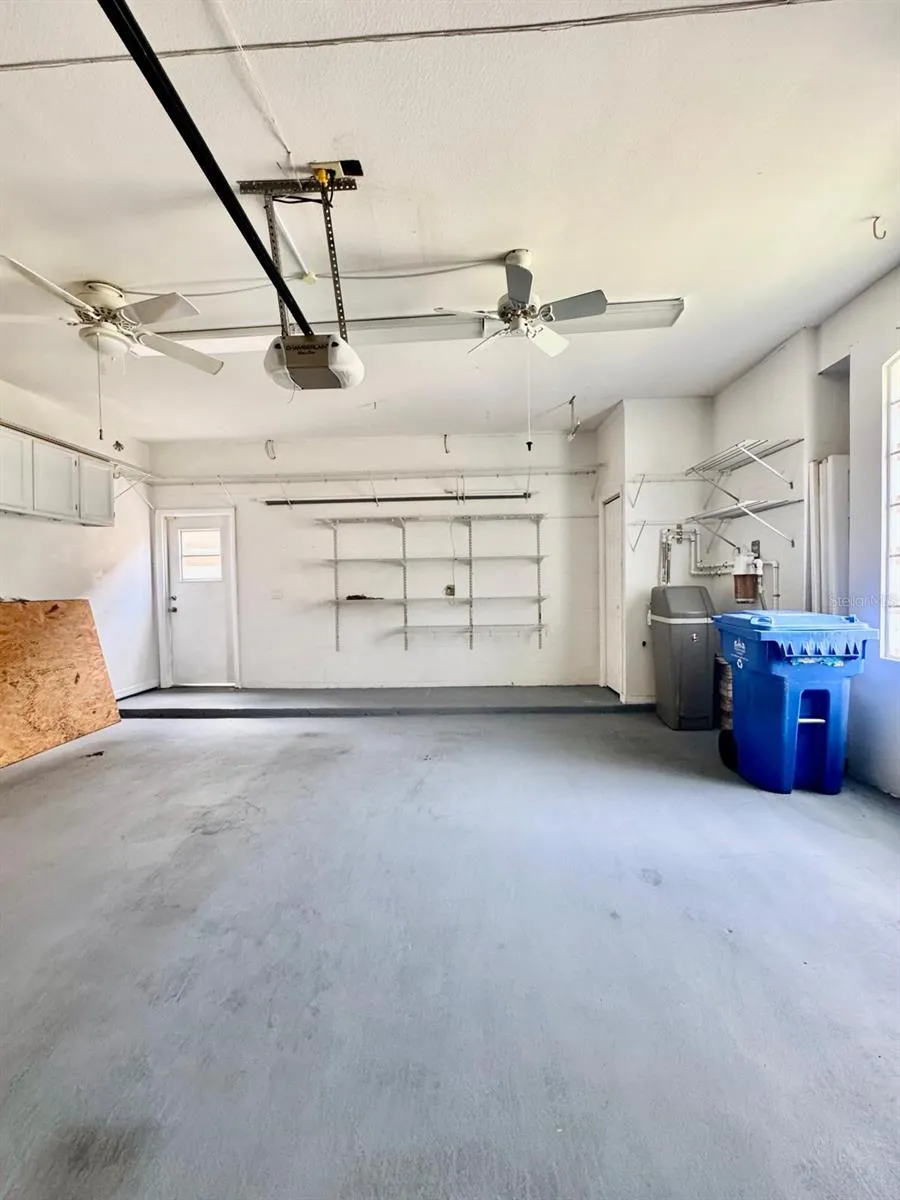 5121 FAIRWAY ONE DRIVE Valrico, FL 33596
