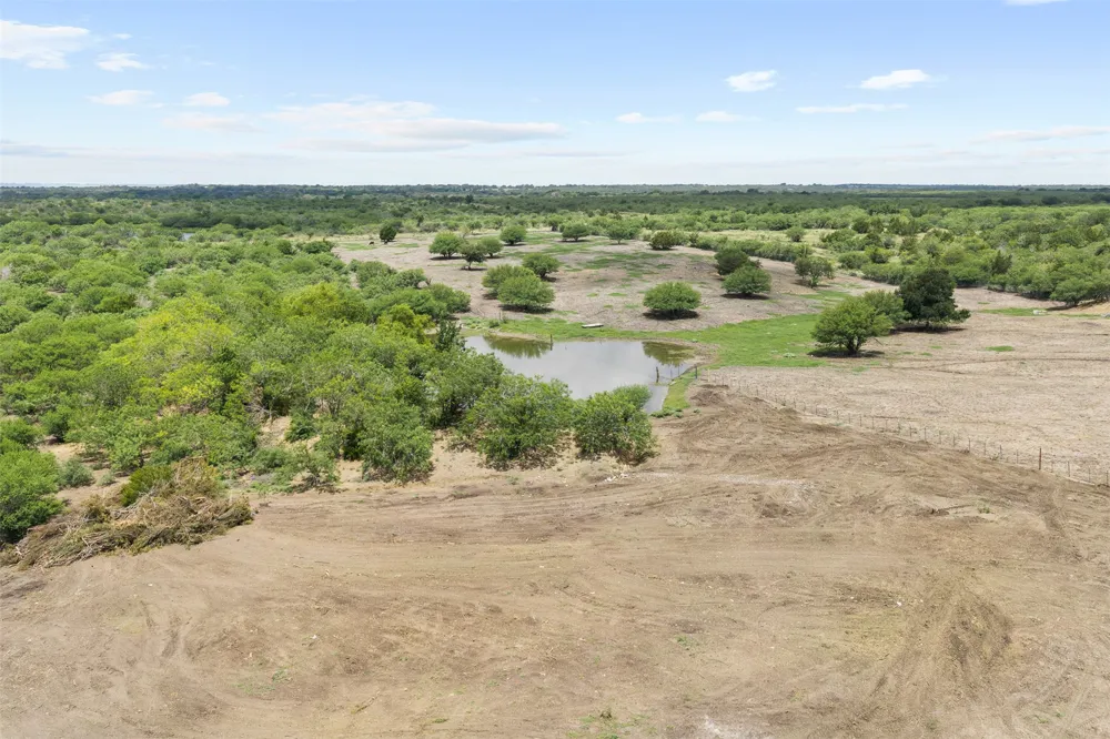 3315 Dry Creek Road Lockhart, TX 78644