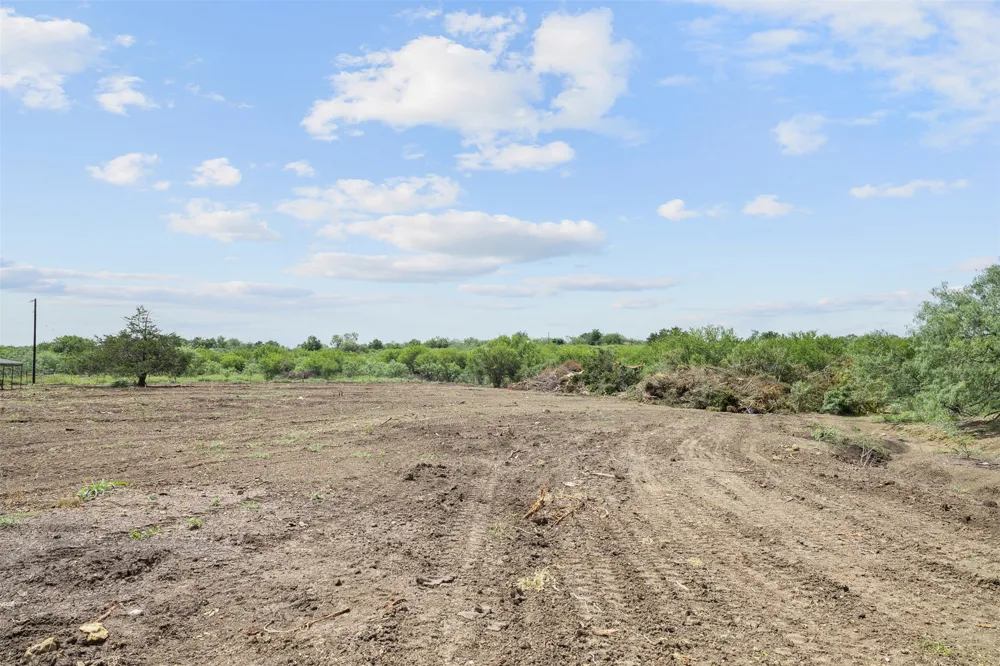 3315 Dry Creek Road Lockhart, TX 78644
