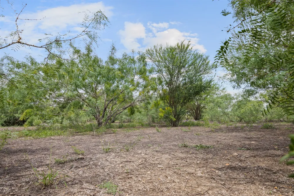 3315 Dry Creek Road Lockhart, TX 78644