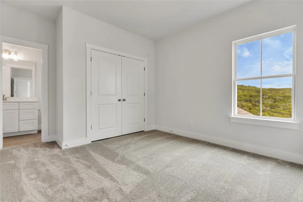 8523 Pine Muhly Drive Lago Vista, TX 78645