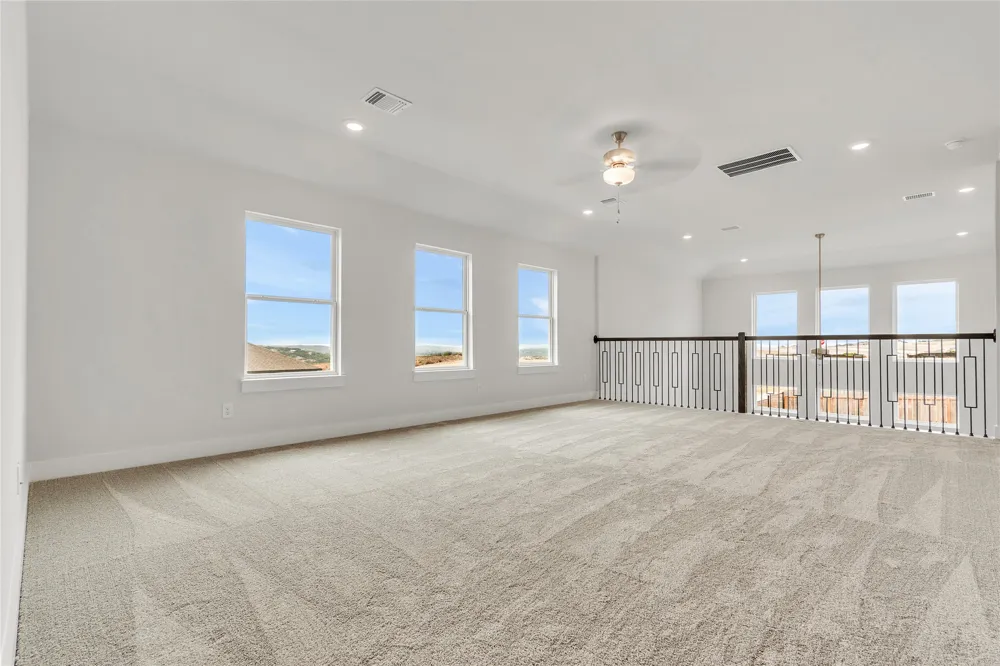 8523 Pine Muhly Drive Lago Vista, TX 78645