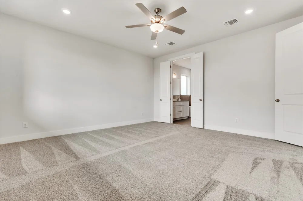 8523 Pine Muhly Drive Lago Vista, TX 78645