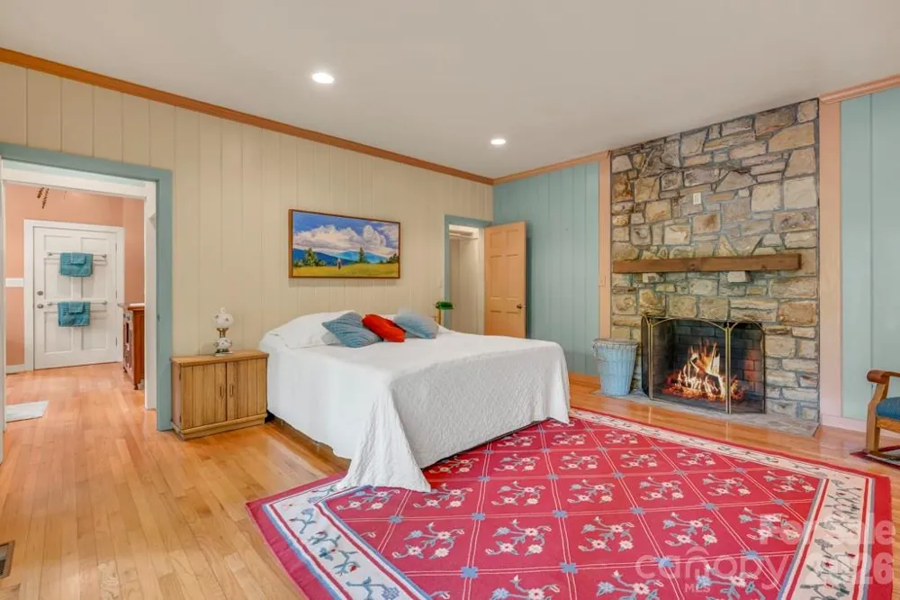 1590 Shulls Mill Road Boone, NC 28607