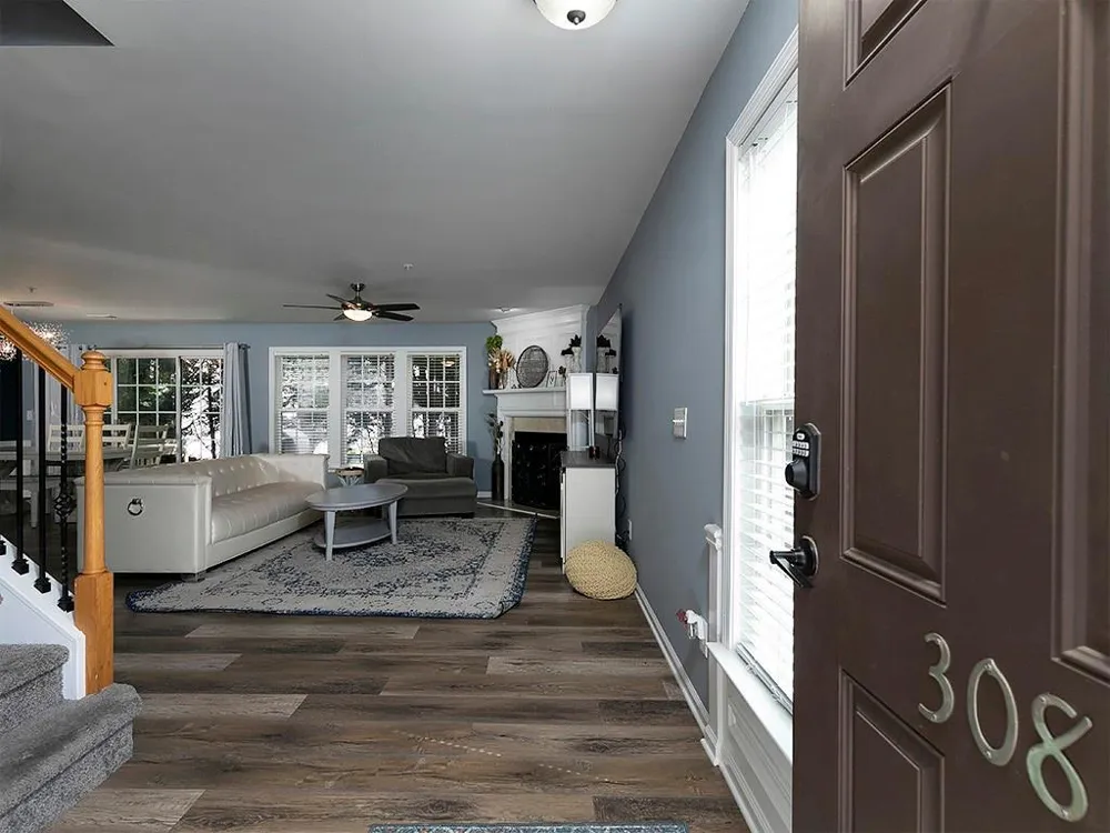 308 Balaban Circle Woodstock, GA 30188